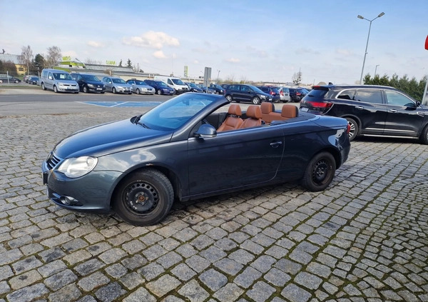 Volkswagen Eos cena 30900 przebieg: 146000, rok produkcji 2008 z Siewierz małe 172
